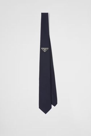 prada tie