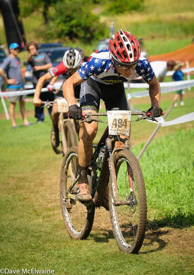 Neilson Powless (Whole Athlete) attempting to re-join the leaders with one lap to go