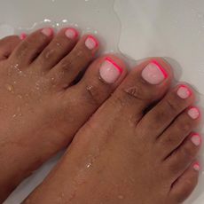 Neon Pedicure Trend