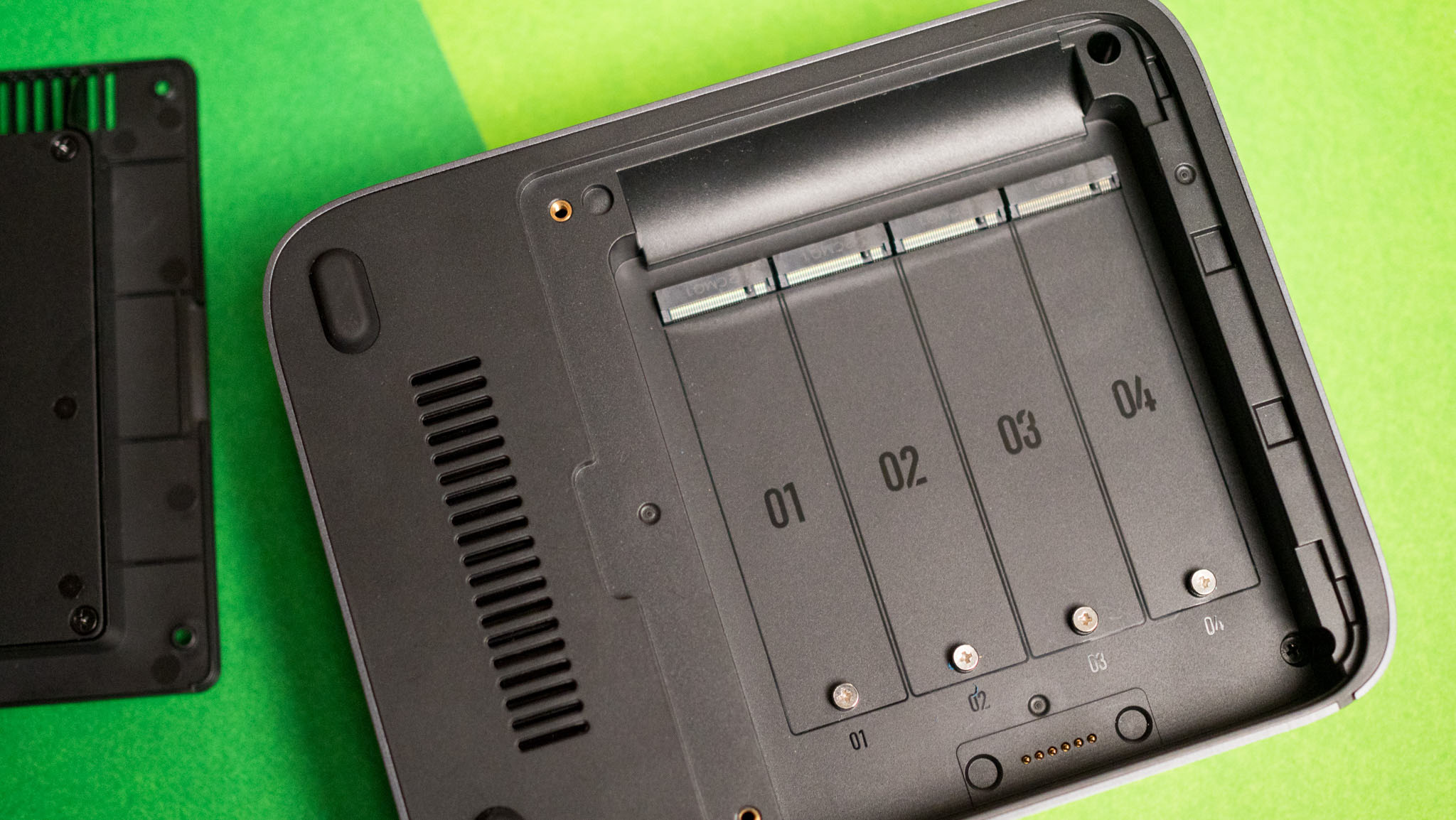 UGREEN DXP480T Plus review: This Thunderbolt 4-enabled all-flash NAS server is magnificent