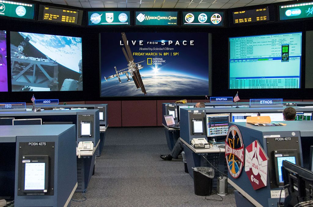 Houston, We're 'Live From Space': National Geographic to Go Live with ...