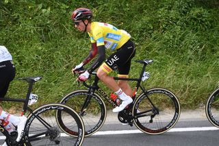 Brandon McNulty in the yellow leaders jersey at the Tour of the Basque Country 2021