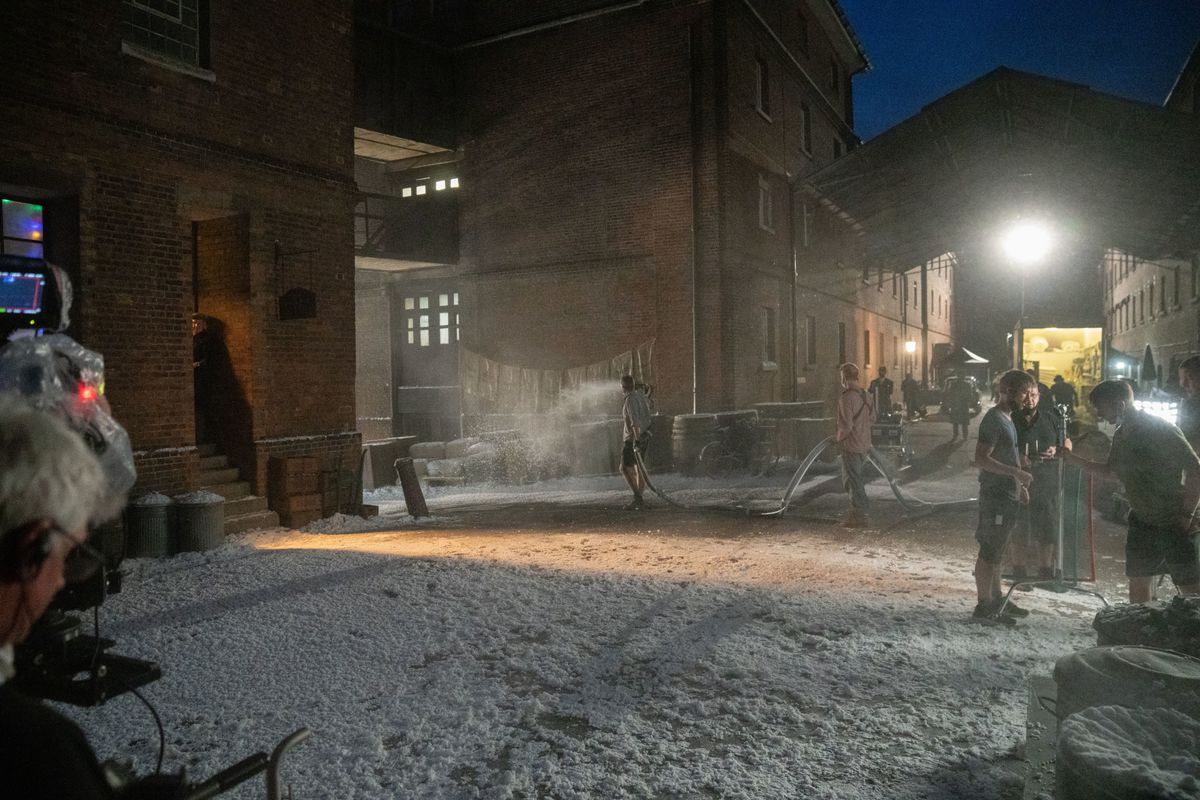 Sister Frances (ELLA BRUCCOLERI), Nancy Corrigan (MEGAN CUSACK) in Call the Midwife Christmas 2022