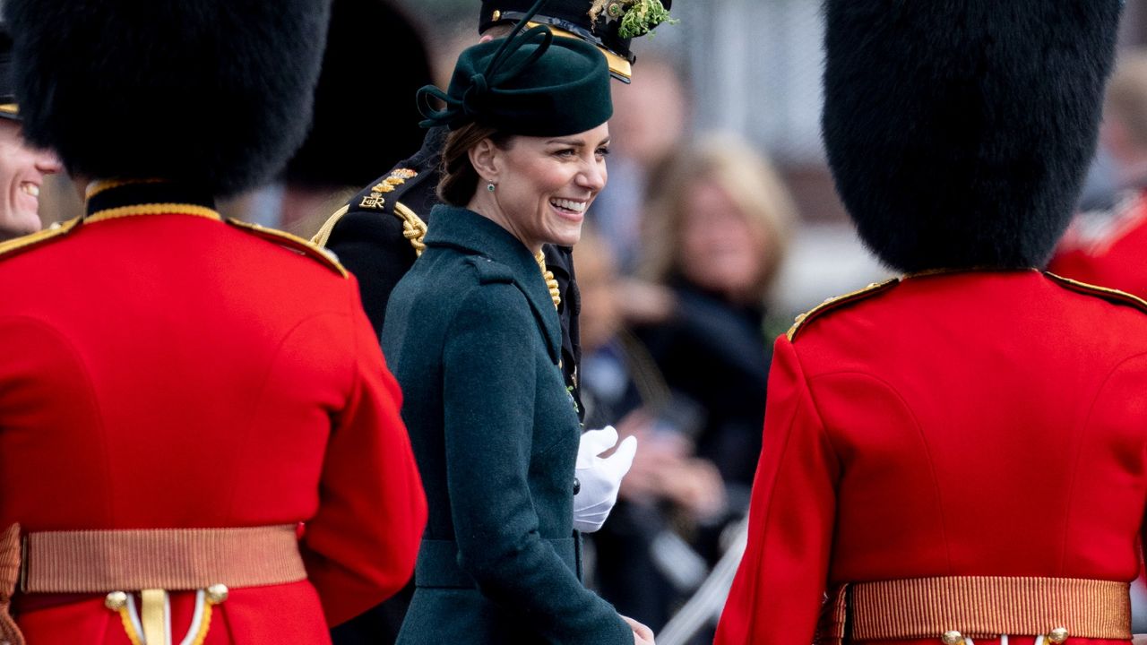 kate middleton green coat