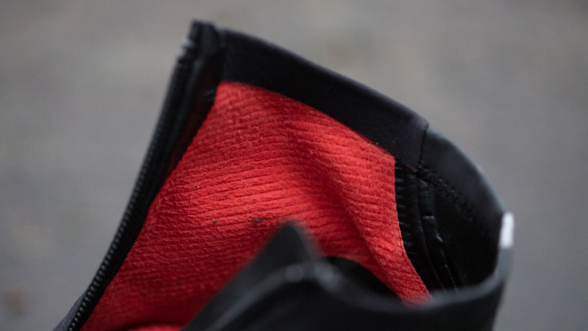 Giro Blaze winter cycling boots inner fleece lining