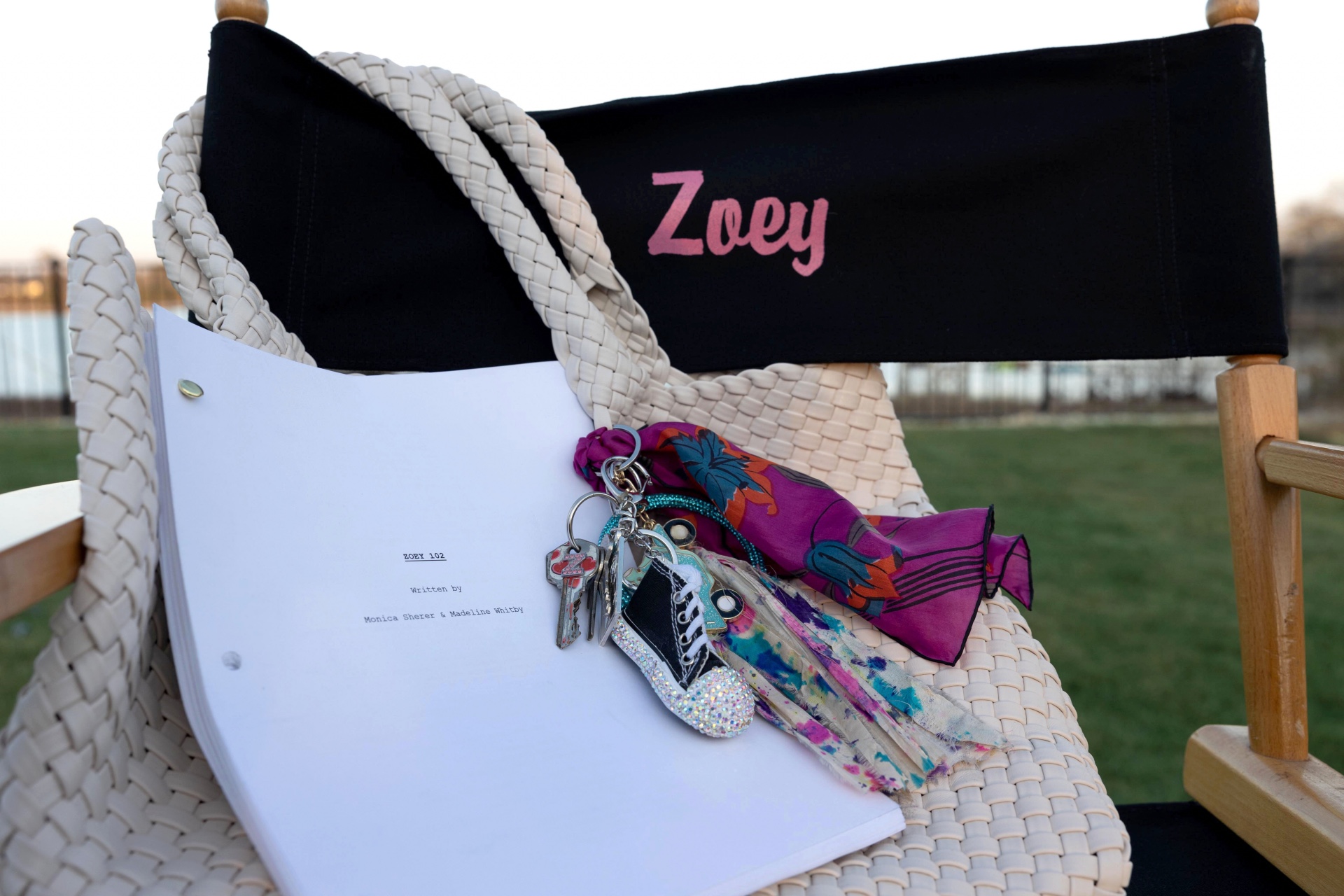 Zoey 102 Drehbuch und Stuhl