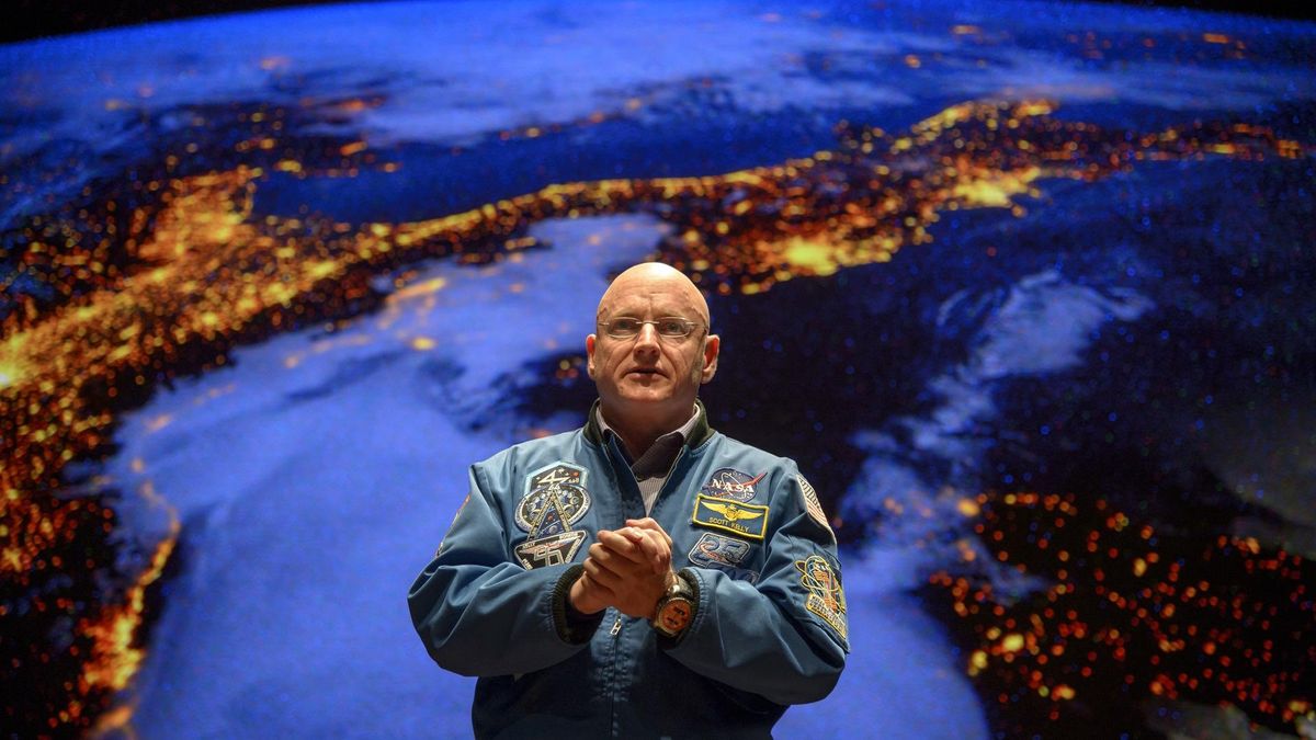 UFOs worth investigating despite lack of 'real evidence,' former astronaut Scott Kelly says