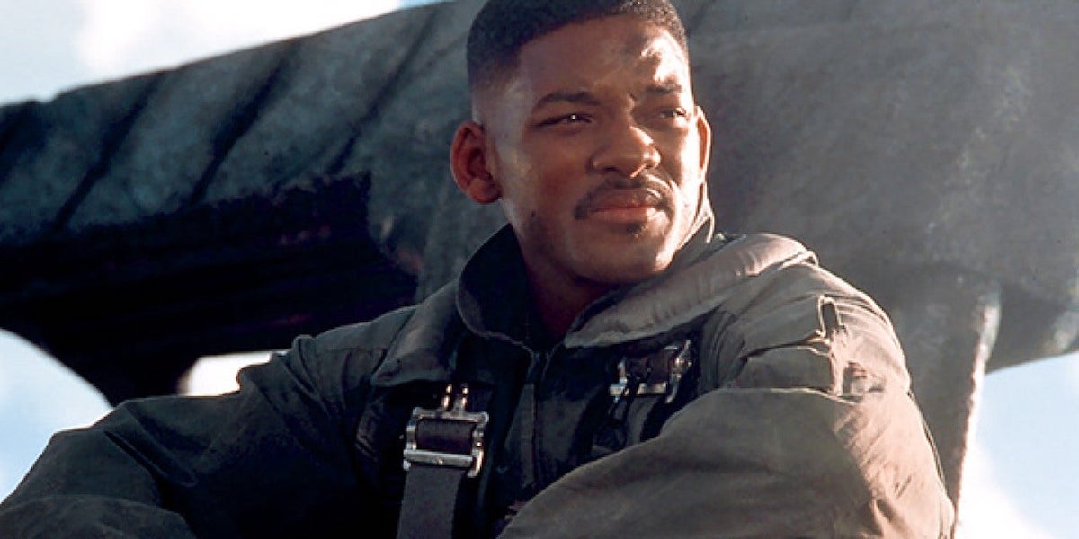 Captain Steven Hiller (Will Smith) sits amid the wreckage in &#039;Independence Day&#039;