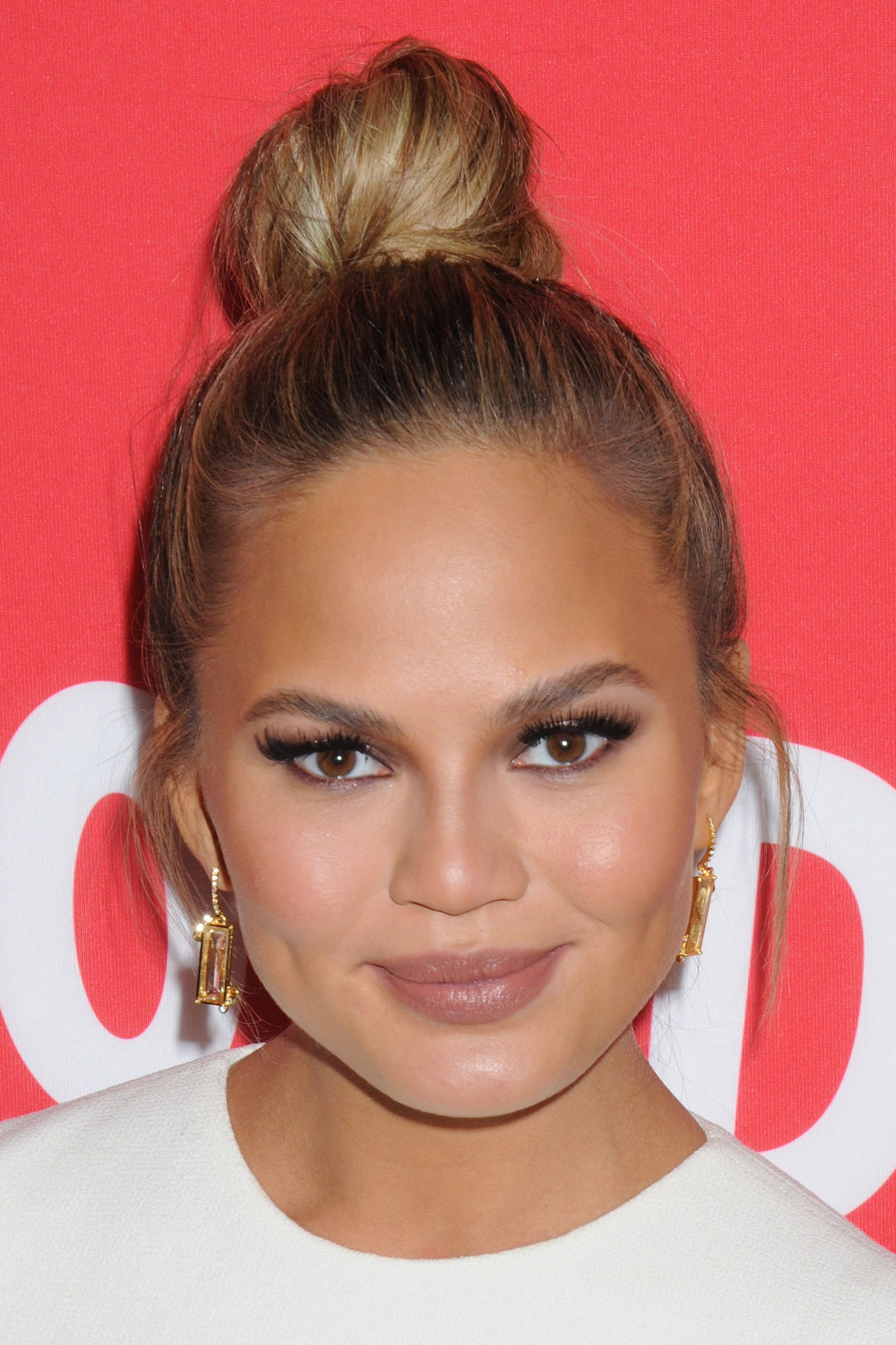 best eyebrow shapes for round faces