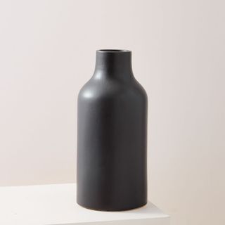 Black table vase