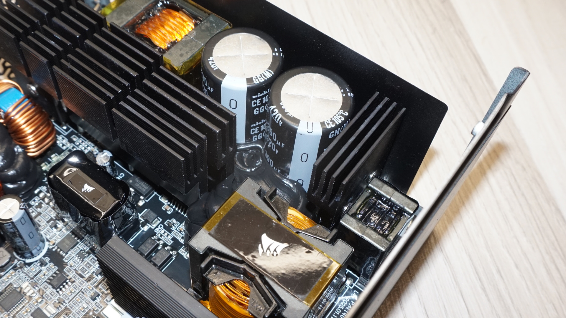 Corsair RM850x Shift 2025