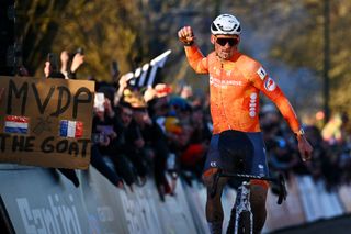 LIEVIN FRANCE FEBRUARY 02 Gold medalist Mathieu Van Der Poel of Netherlands celebrates winning during the 76th UCI CycloCross World Championships 2025 Mens Elite on February 02 2025 in Lievin France Photo by Luc ClaessenGetty Images