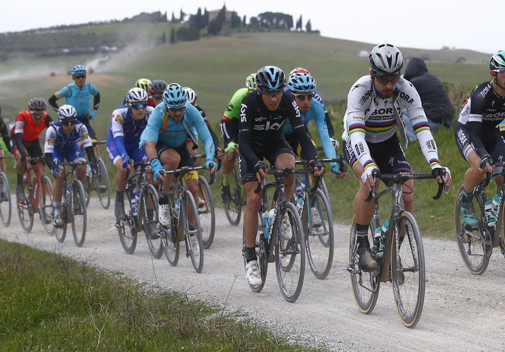 Peter Sagan (Bora - Hansgrohe) and Diego Rosa (eam Sky
