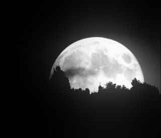 Full Moon Skywatching VegaStar Carpentier