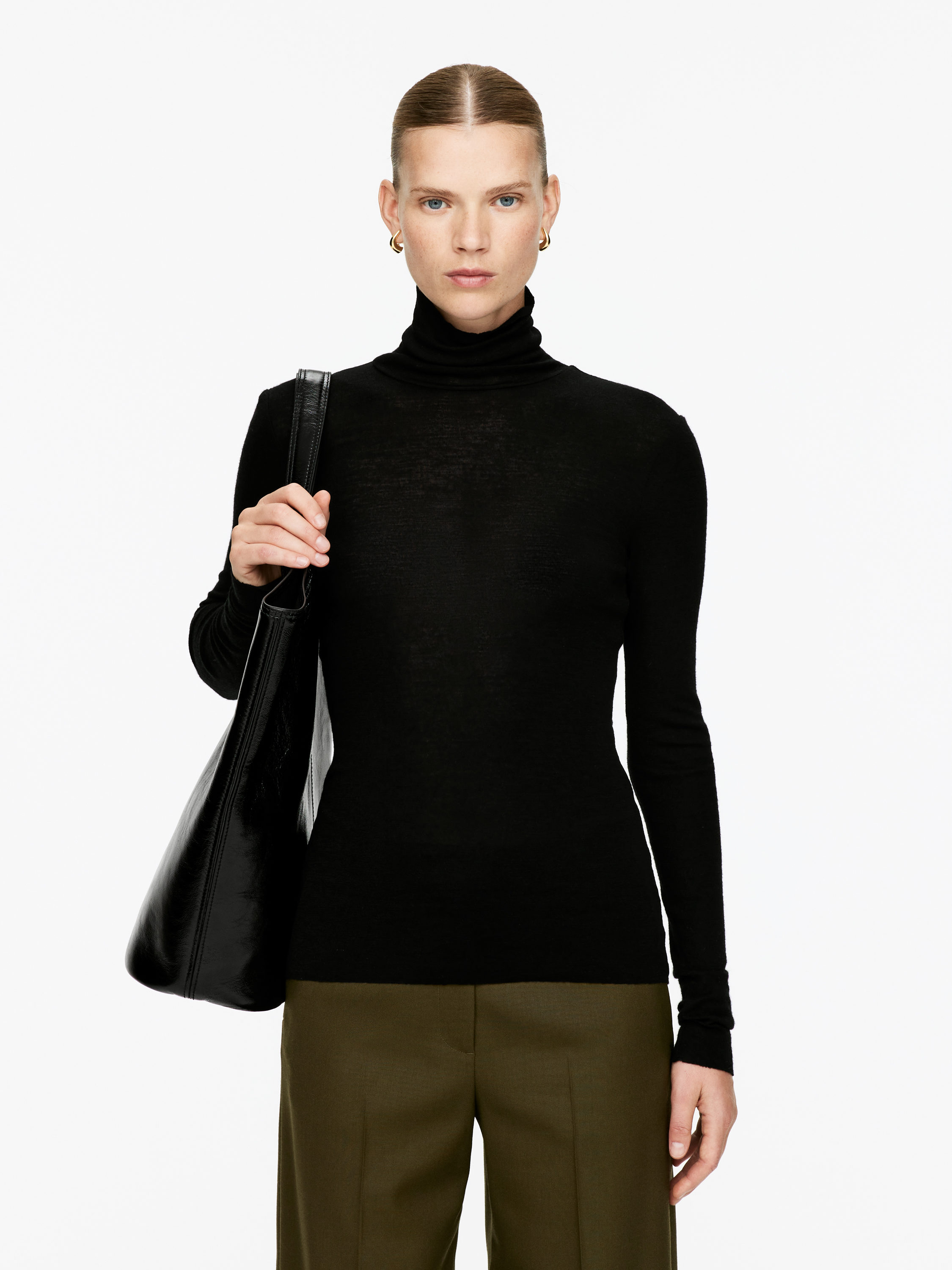 Roll-Neck Wool Top &amp;ndash; Black &amp;ndash; Women &amp;ndash; Arket Gb