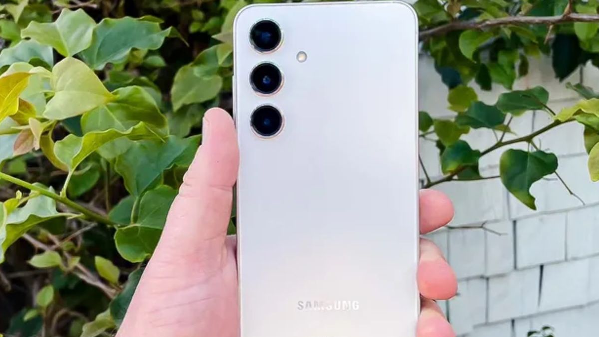 Samsung Galaxy S25 may ditch Exynos and give you Snapdragon 8 Gen 4 — no matter where you buy it