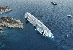 Costa Concordia Cruise Ship (LL)