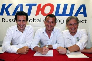 Katusha Team Manager Stefano Feltrin, l, with Andre Tchmil and Oleg Tinkov