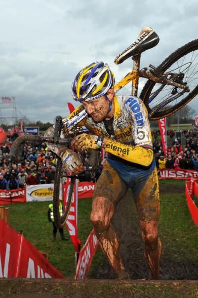 Bart Wellens (Telenet-Fidea) fought for fourth place