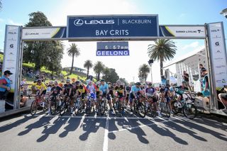 The peloton waits for the start