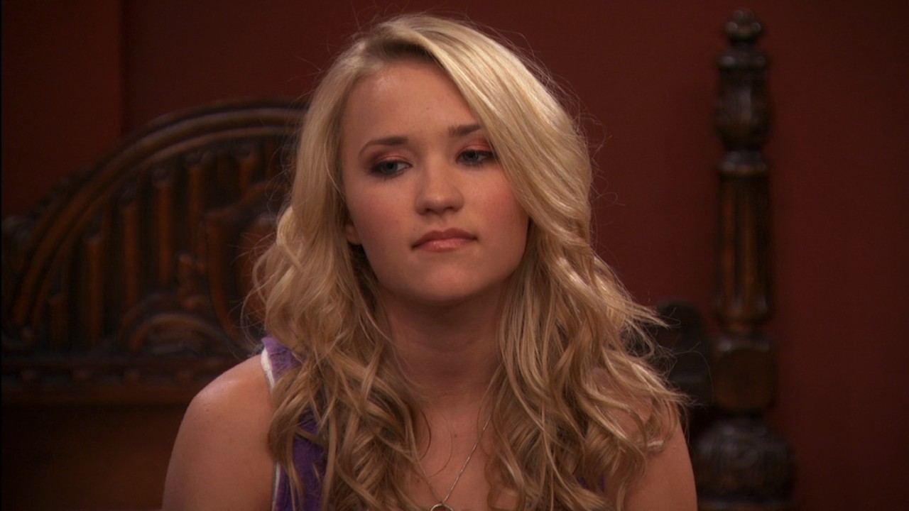 Lilly sitting alone in her dorm room at Stanford in the Hannah Montana finale.