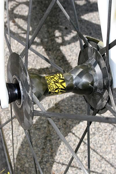 The all-carbon Mavic hub shell