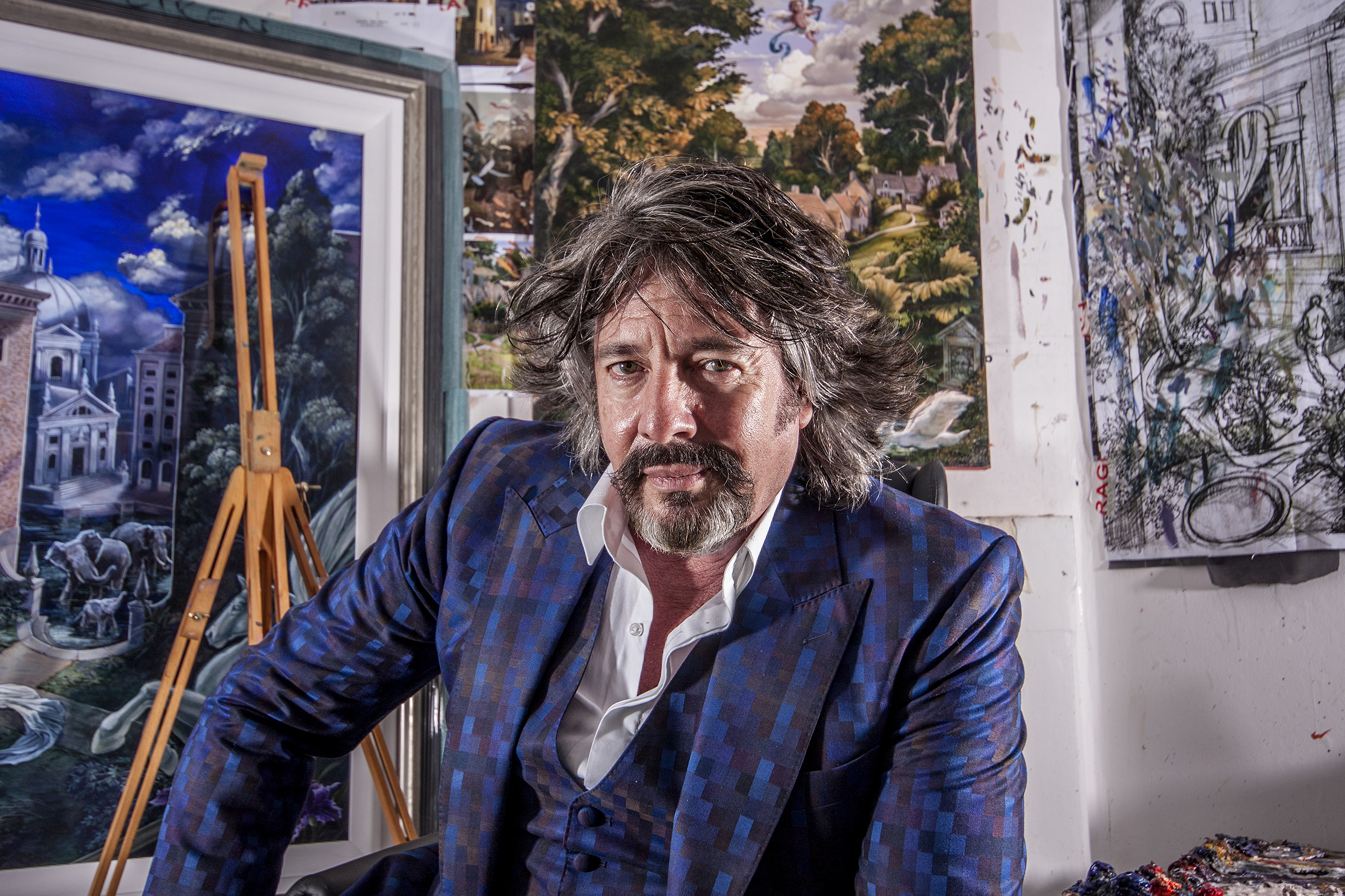 Laurence Llewelyn-Bowen 