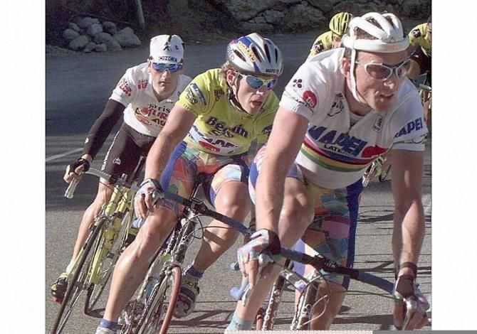 1997 world champion Johan Museeum leads teammate Tom Steels and Laurent Jalabert