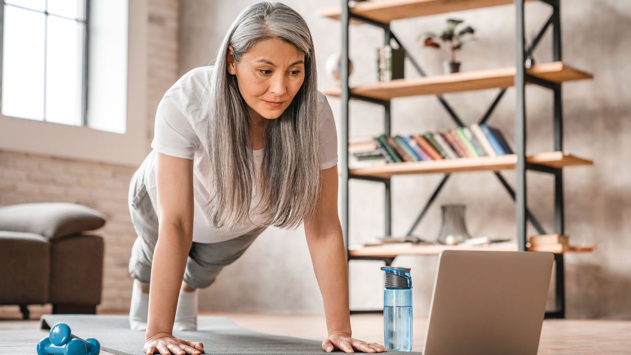 Woman holding a plank