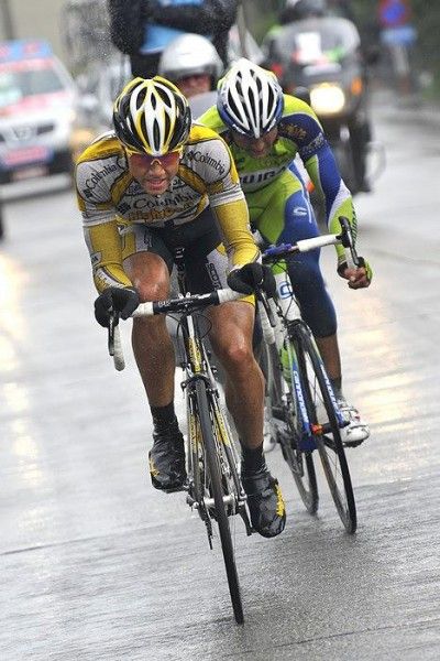 Edvald Boasson Hagen (Columbia-Highroad) in the lead with Kuschynski in the final kilometres.