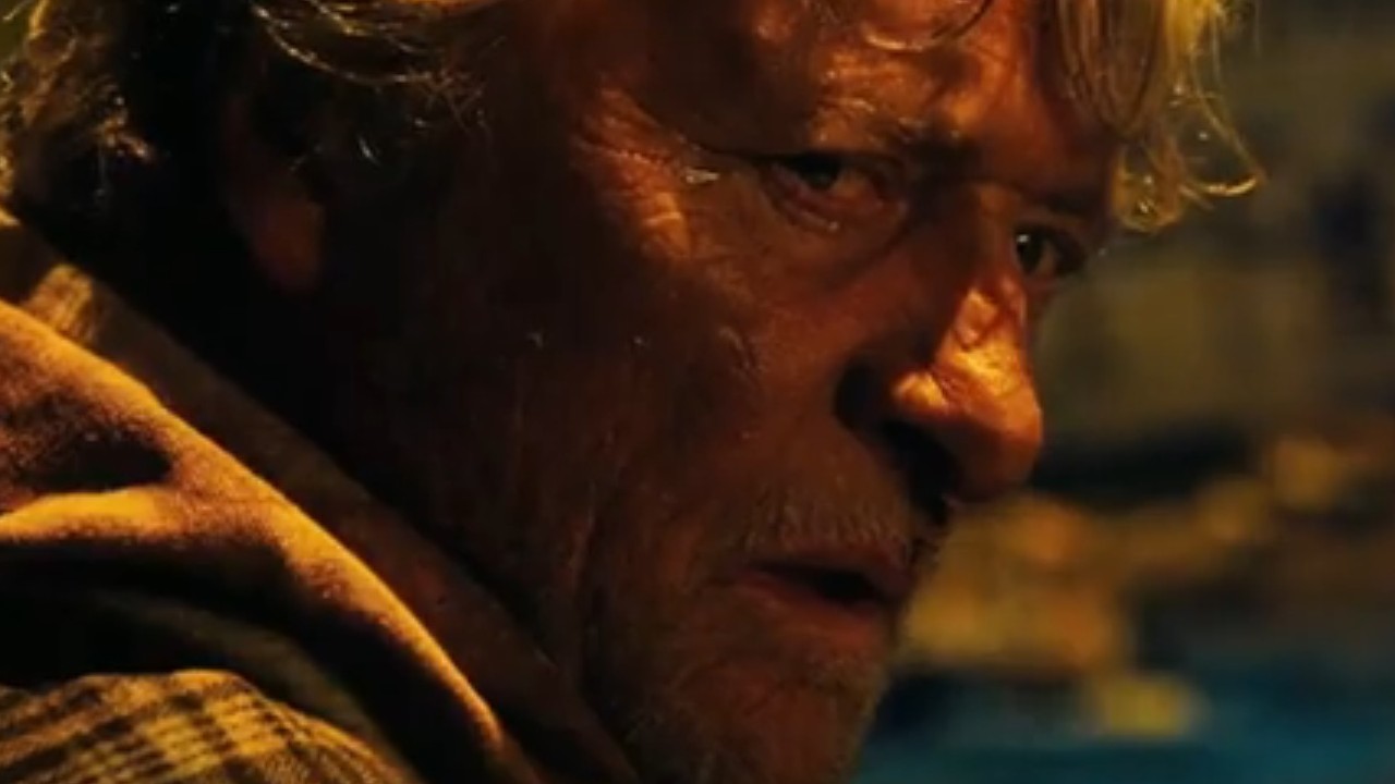 Rutger Hauer glancing over his shoulder in Hobo With a Shotgun