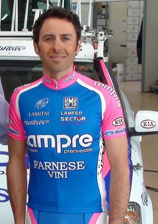 Gilberto Simoni (Lampre-Farnese Vini) in his new jersey