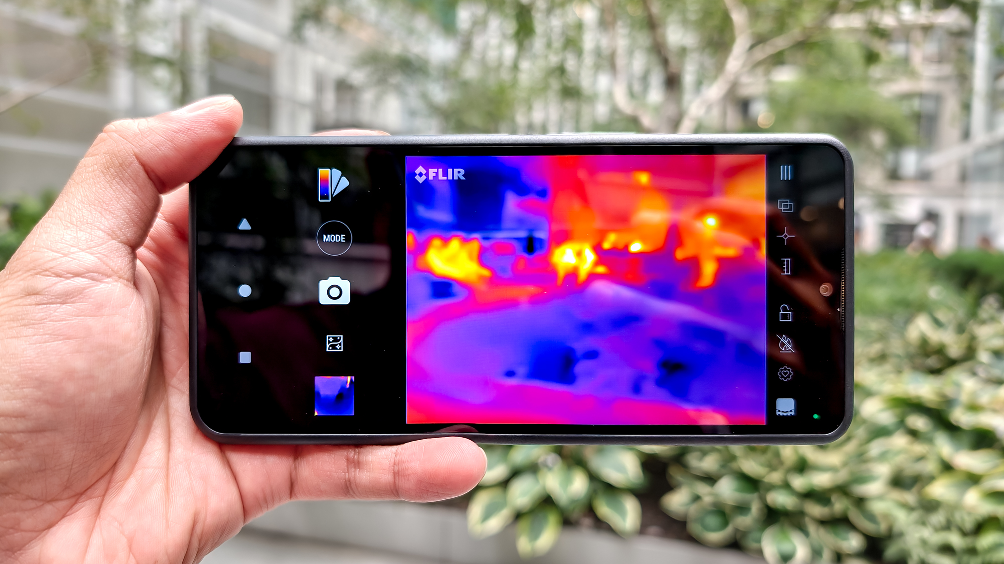 Sonim XP Pro Thermal held in the hand.