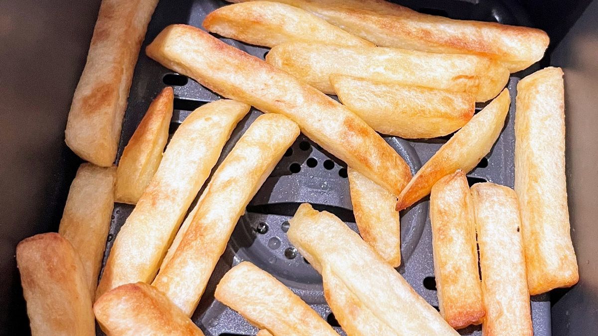 Ninja DZ550 Foodi 6-in-1 10-qt. XL 2-Basket Air Fryer being tested in writer's kitchen