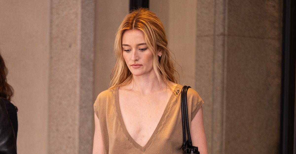 The It Girl–Favorite Designer Bag Dropped in Spring Colorways