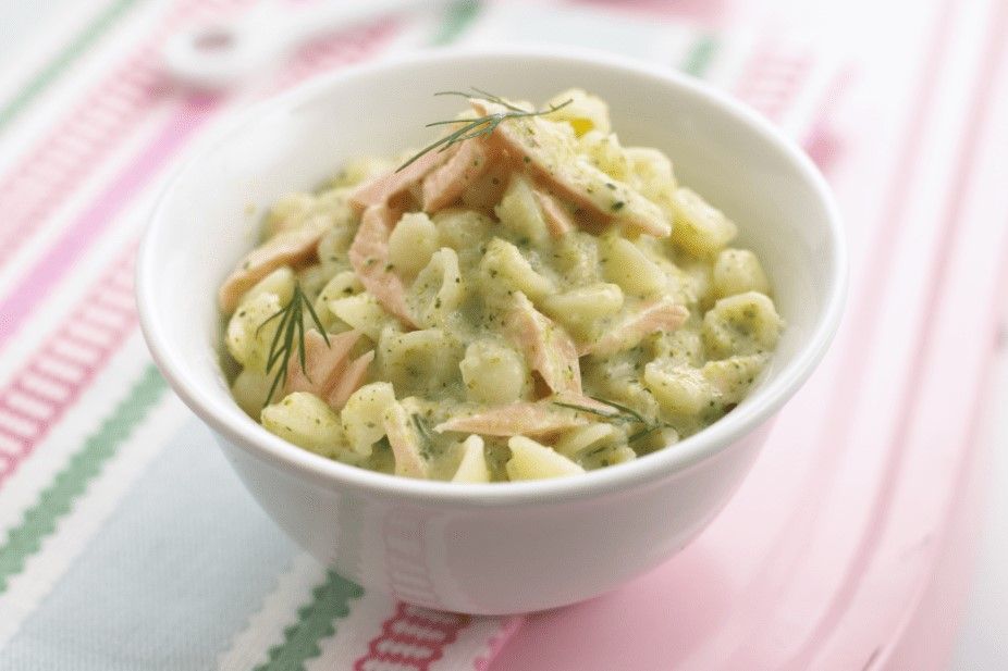 Annabel Karmel’s pasta shells with salmon and broccoli