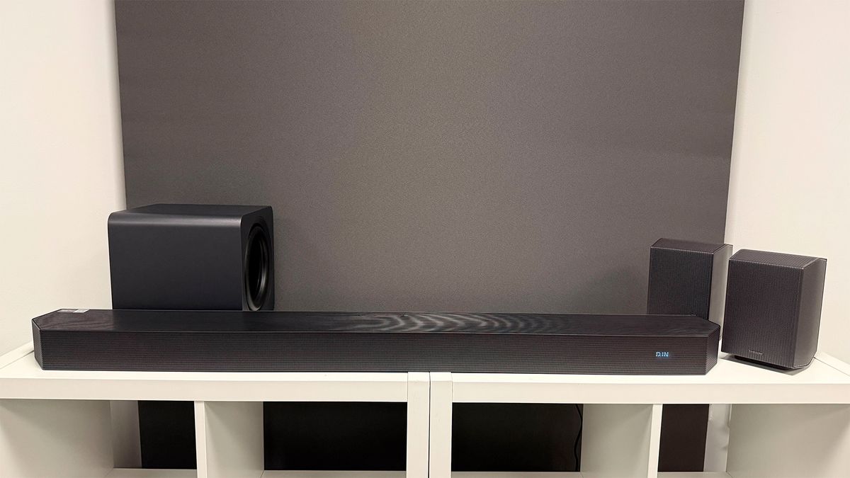 Samsung HW-Q990H soundbar package