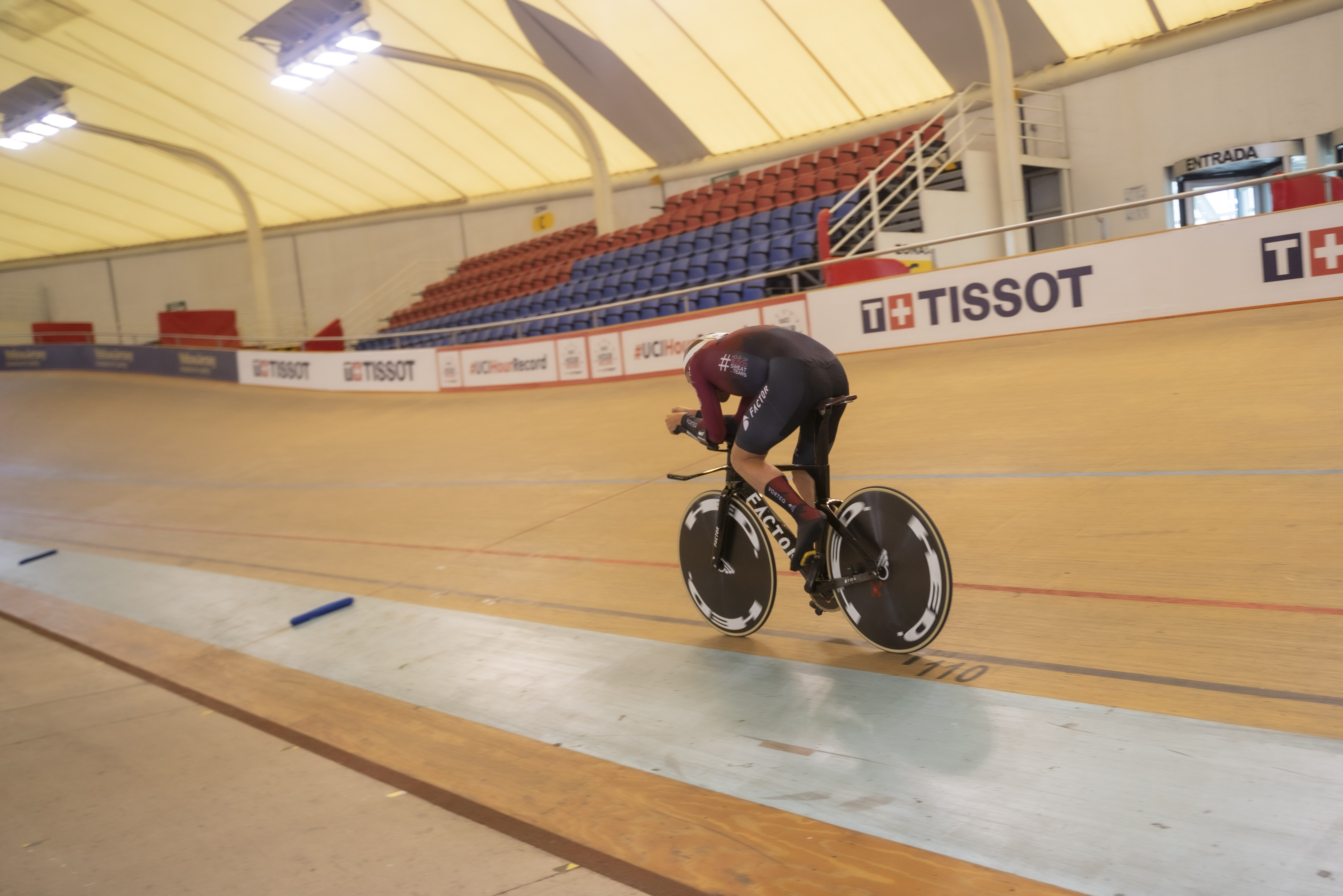 Alex Dowsett prepares to try to break the UCI World Hour Record