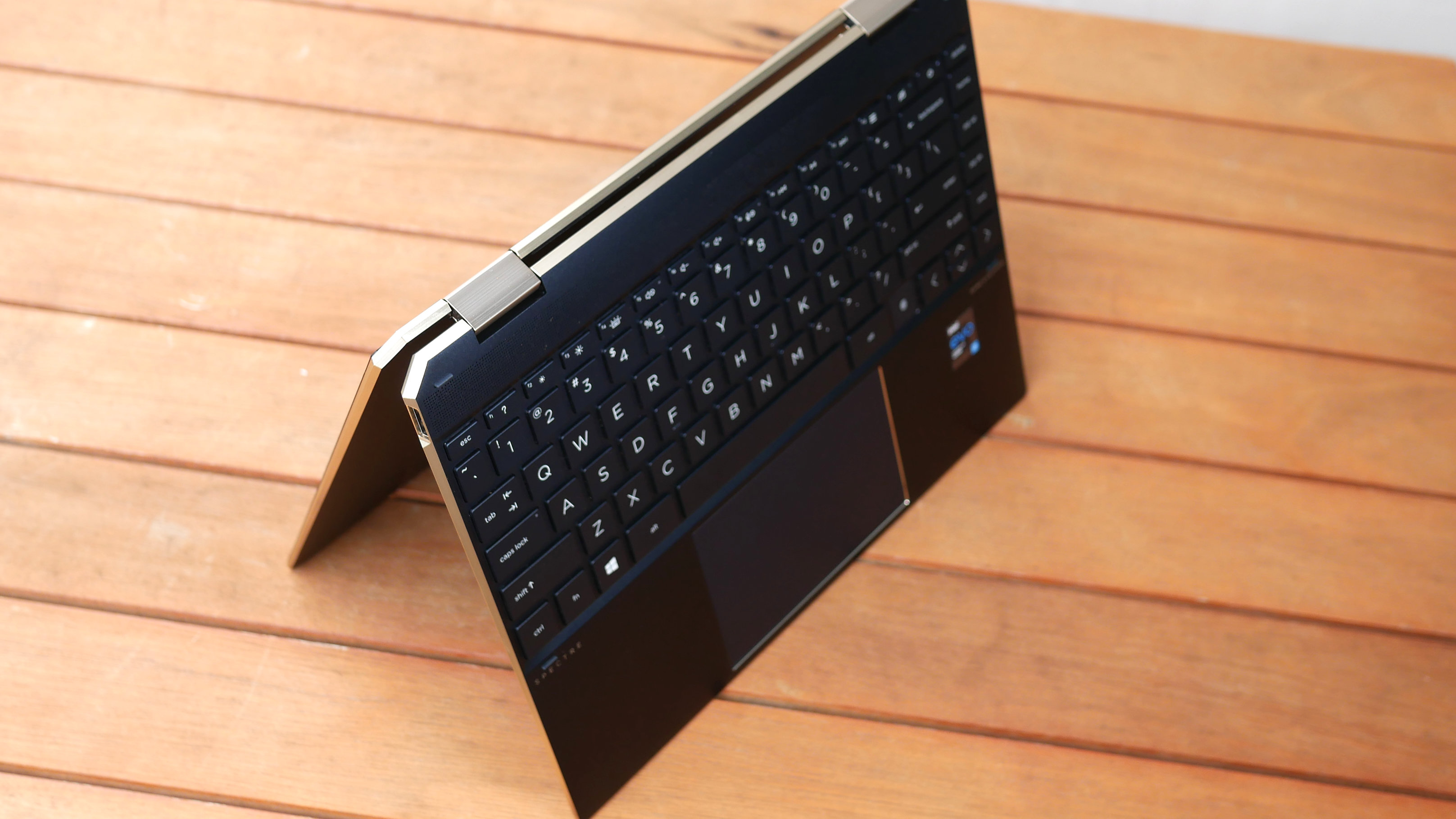 HP Spectre x360 14