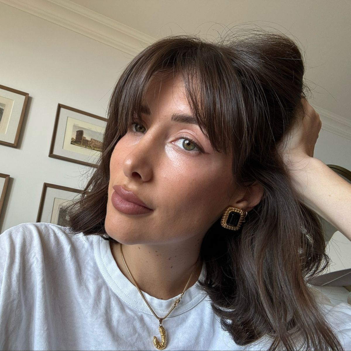 These French Pharmacy Self-Tan Drops Genuinely Make Me Look Like I've Been on Holiday