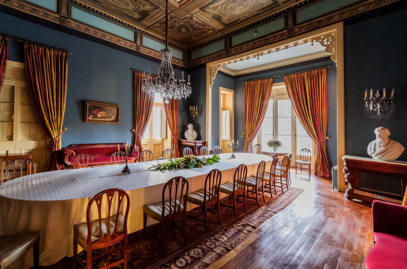 Hotel Casa Real dining room