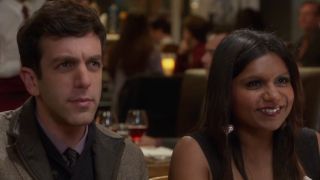 Jamie (B.J. Novak) and Dr. Mindy Kuhel Lahiri (Mindy Kaling) have dinner on The Mindy Project.