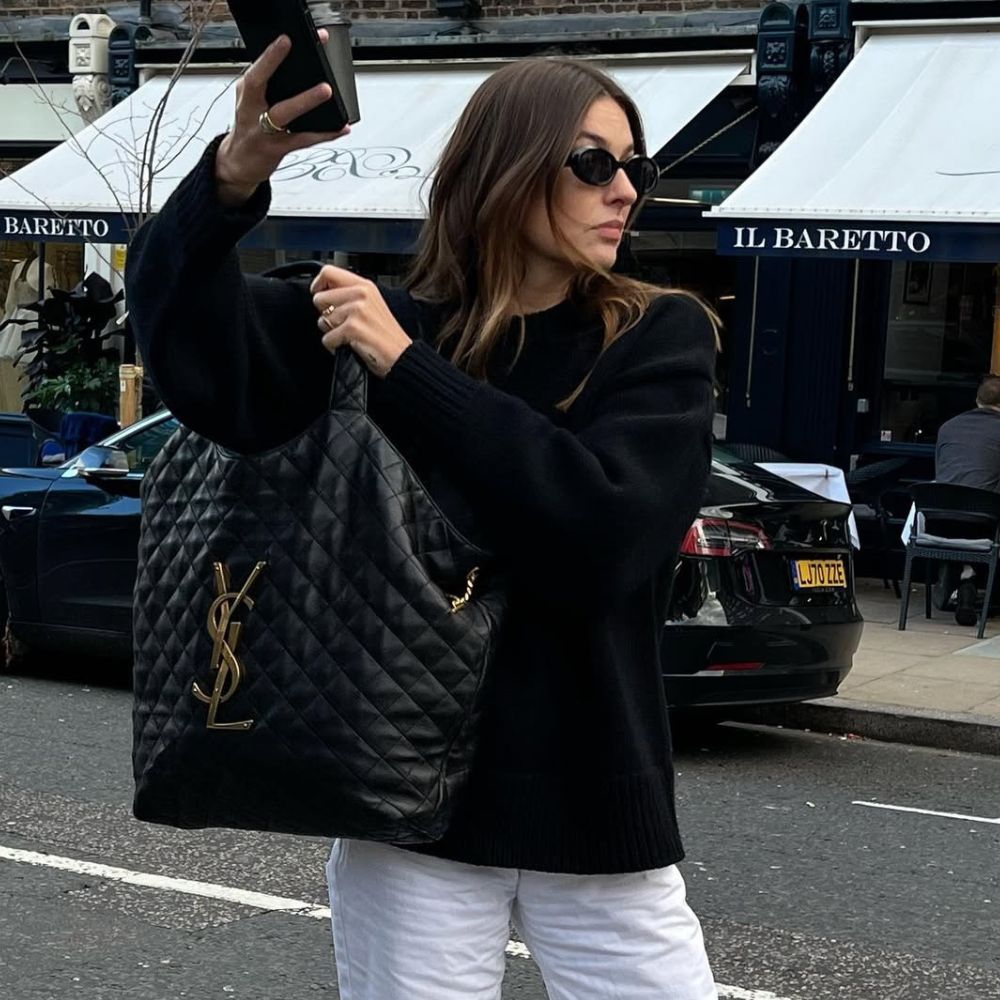 Years Later, Fashion's Chicest It Girls Are Still Wearing This Elegant Designer Tote Bag on Repeat