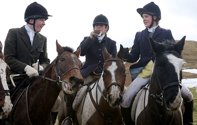 Emily Letts, Annabel Wailes-Fairbairn and Harriet Duxbury enjoy a sociable moment with the College Valley and North Northumberland
