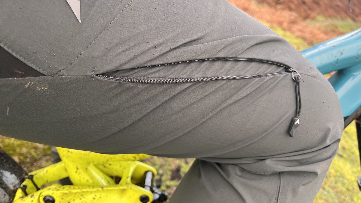 Altura Esker Women’s Trail Trousers review a lightweight and stylish