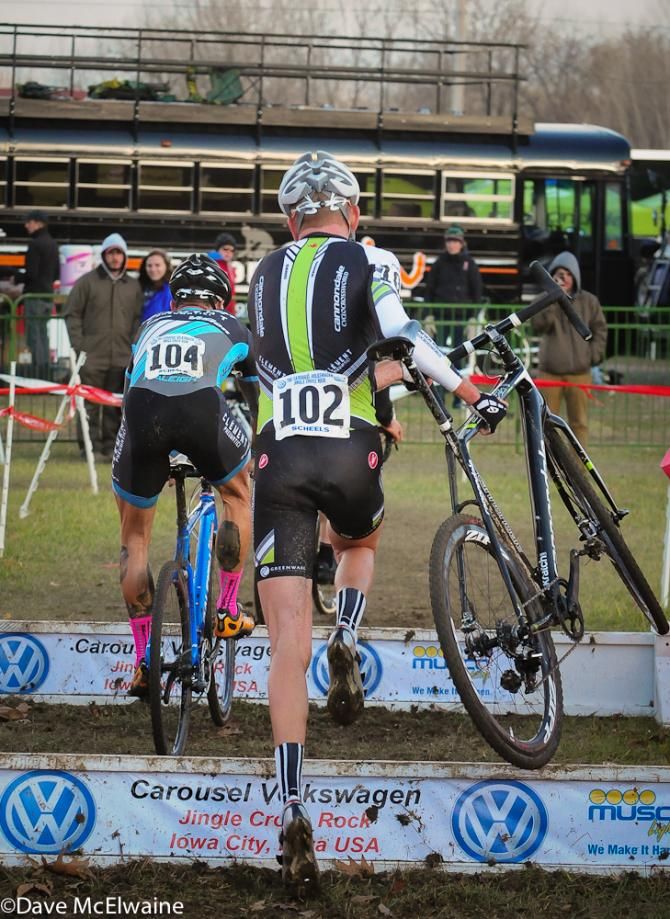 Ben Berden (Raleigh Clement) and Ryan Trebon crossing the barriers with different styles