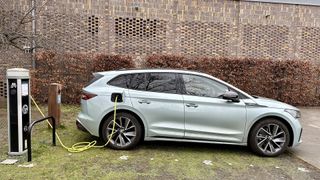 Skoda Enyaq charging