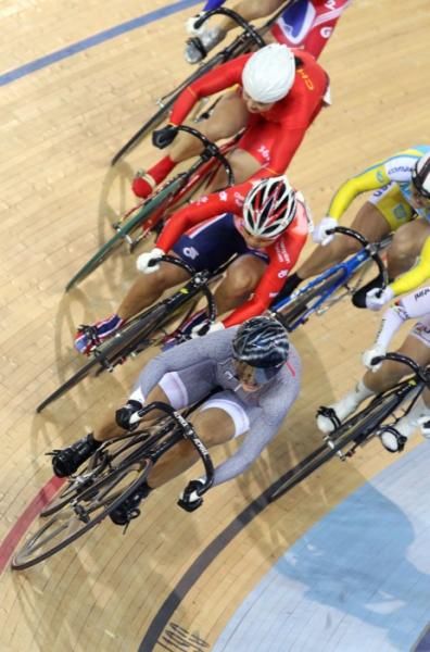 Simona Krupeckaite on her way to keirin gold