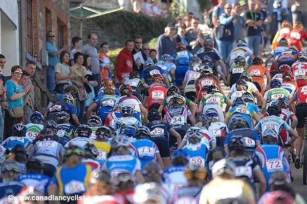 The squeeze up the climb at start of the Houffalize World Cup.