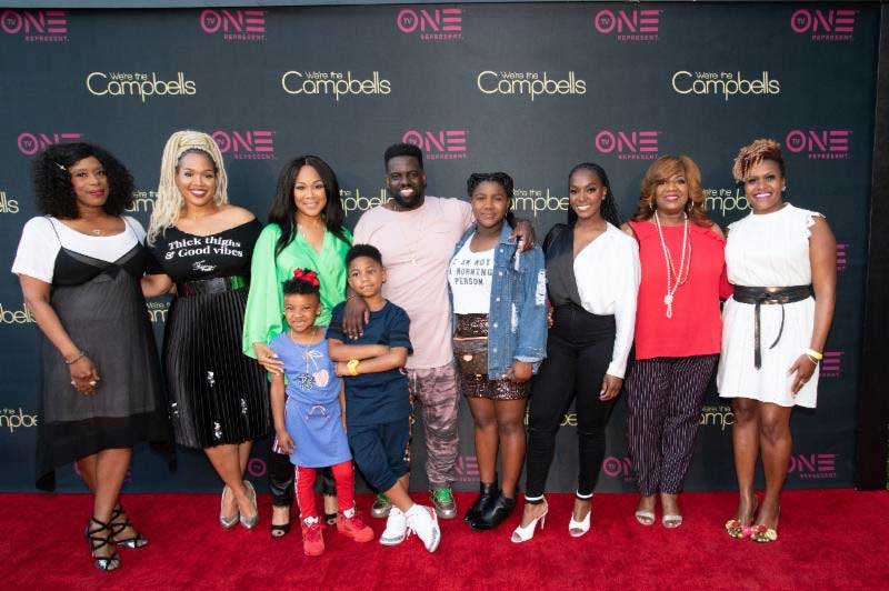 Schmooze-I-TV-One-Were-the-Campbells